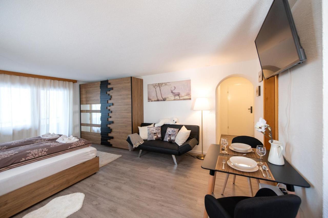 Agrimonia - Moebilierte Ferienwohnung Mit Balkon ดาวอส ภายนอก รูปภาพ