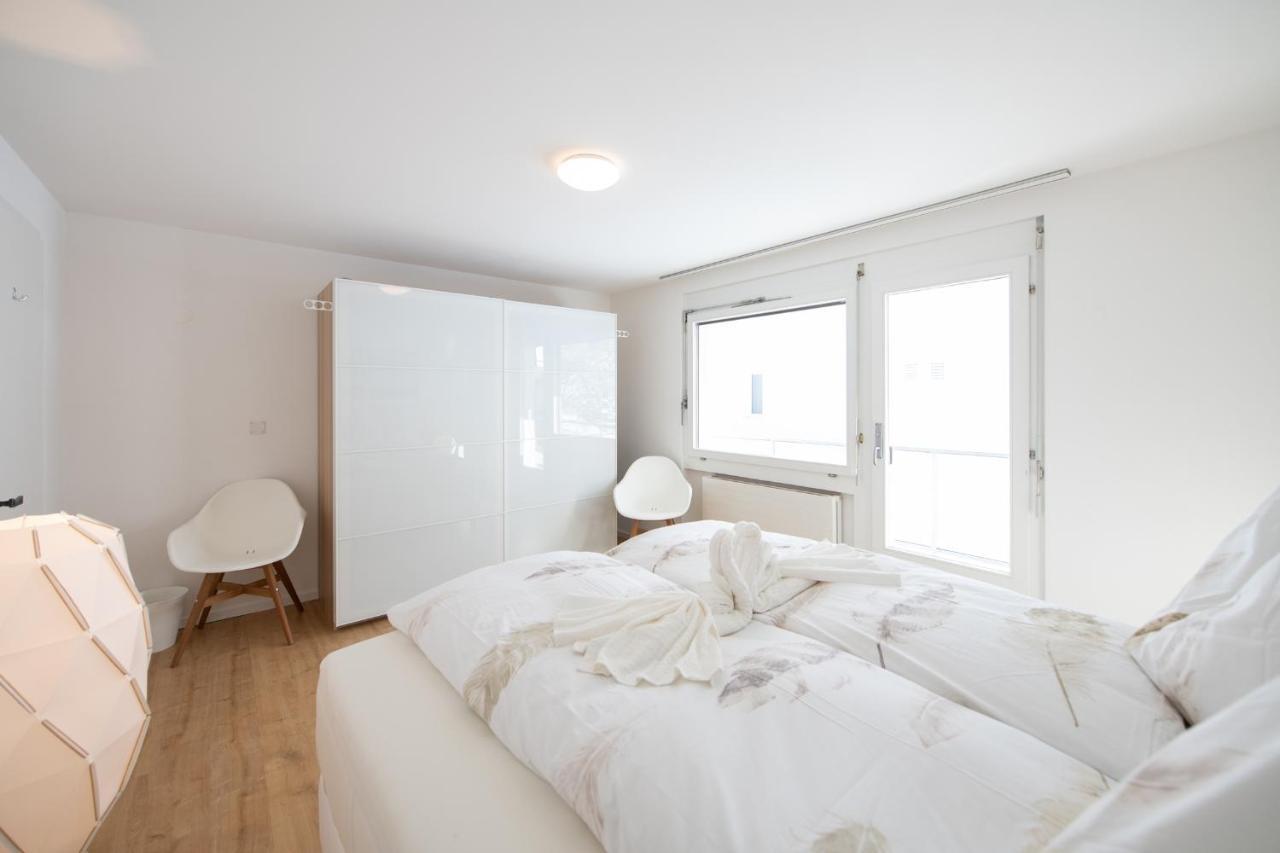 Agrimonia - Moebilierte Ferienwohnung Mit Balkon ดาวอส ภายนอก รูปภาพ