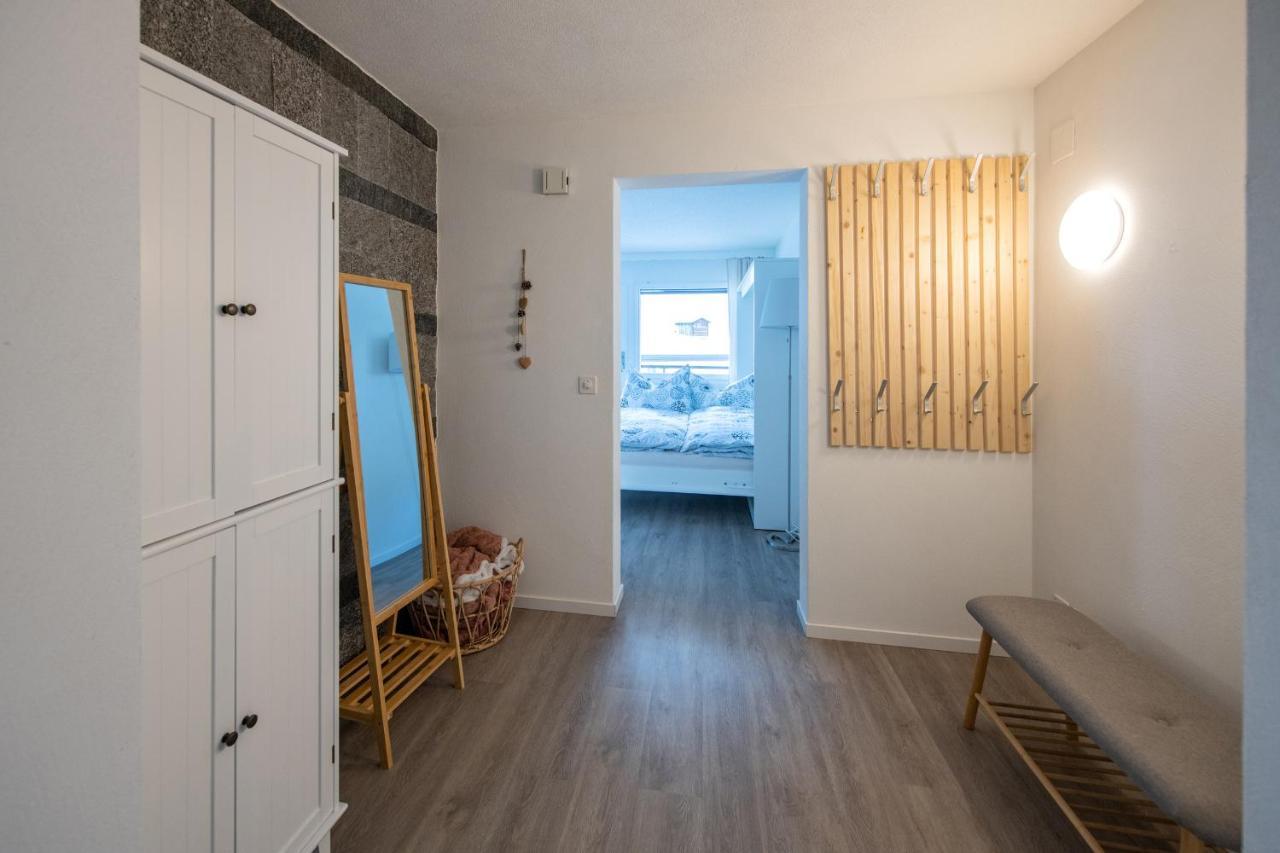 Agrimonia - Moebilierte Ferienwohnung Mit Balkon ดาวอส ภายนอก รูปภาพ