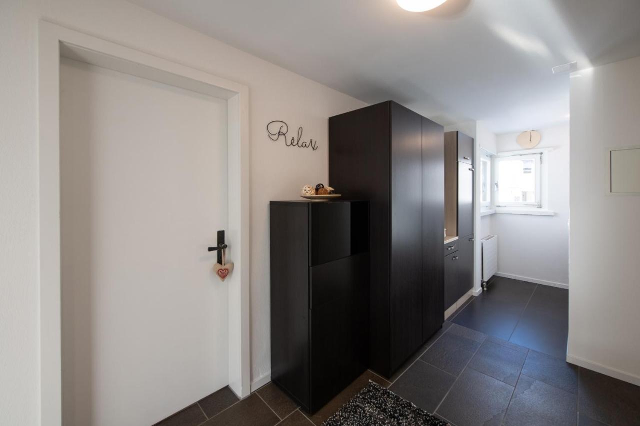 Agrimonia - Moebilierte Ferienwohnung Mit Balkon ดาวอส ภายนอก รูปภาพ